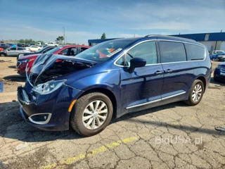 CHRYSLER PACIFICA TOURING L