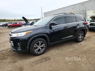 TOYOTA HIGHLANDER LE