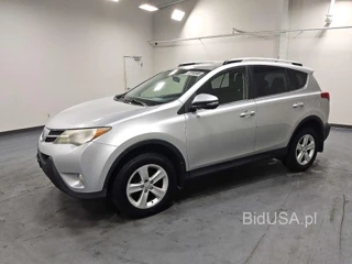 TOYOTA RAV4 XLE