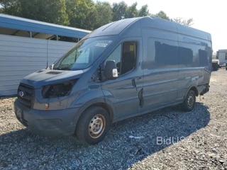 FORD TRANSIT 250