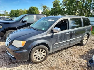 CHRYSLER TOWN & COUNTRY TOURING L