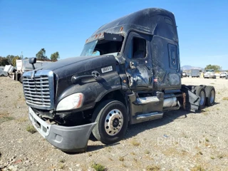 FREIGHTLINER CASCADIA 125
