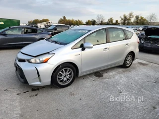 TOYOTA PRIUS V THREE