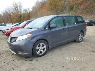 TOYOTA SIENNA L 7-PASSENGER