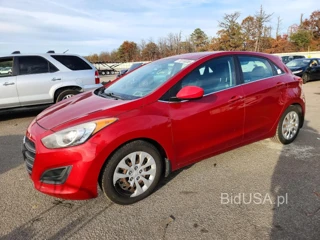 HYUNDAI ELANTRA GT BASE