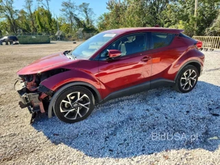 TOYOTA C-HR XLE