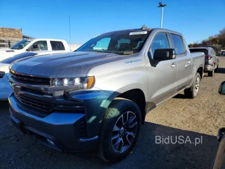 CHEVROLET SILVERADO K1500 RST
