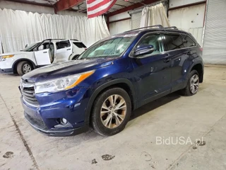 TOYOTA HIGHLANDER XLE