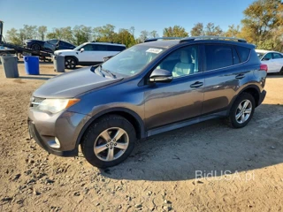 TOYOTA RAV4 XLE