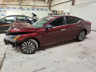 NISSAN ALTIMA SV