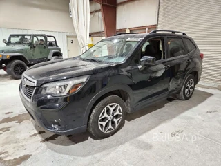 SUBARU FORESTER PREMIUM