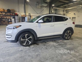 HYUNDAI TUCSON SE
