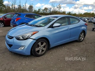 HYUNDAI ELANTRA GLS