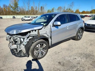MITSUBISHI OUTLANDER SPORT ES