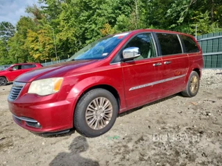 CHRYSLER TOWN & COUNTRY LIMITED