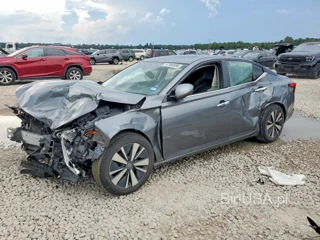 NISSAN ALTIMA SV