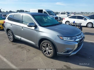 MITSUBISHI MITSUBISHI OUTLANDER SE