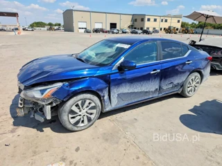 NISSAN ALTIMA S