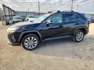 TOYOTA RAV4 XLE PREMIUM