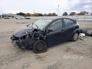 TOYOTA PRIUS C THREE