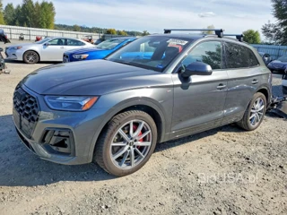 AUDI Q5 E PREMIUM PLUS 55