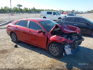 HYUNDAI HYUNDAI ELANTRA SEL