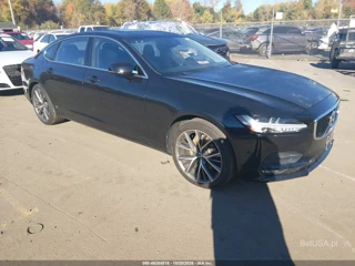 VOLVO VOLVO S90 T5 MOMENTUM