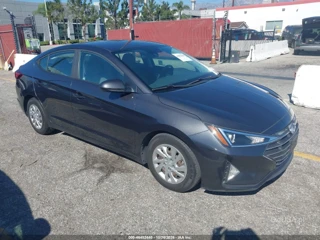 HYUNDAI HYUNDAI ELANTRA SE
