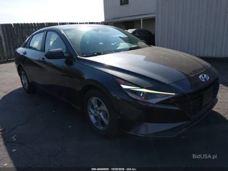 HYUNDAI HYUNDAI ELANTRA SE