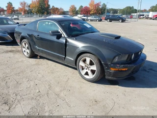 FORD FORD MUSTANG GT DELUXE/GT PREMIUM