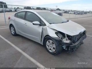 KIA KIA FORTE LX
