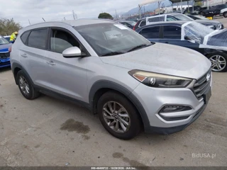 HYUNDAI HYUNDAI TUCSON SE